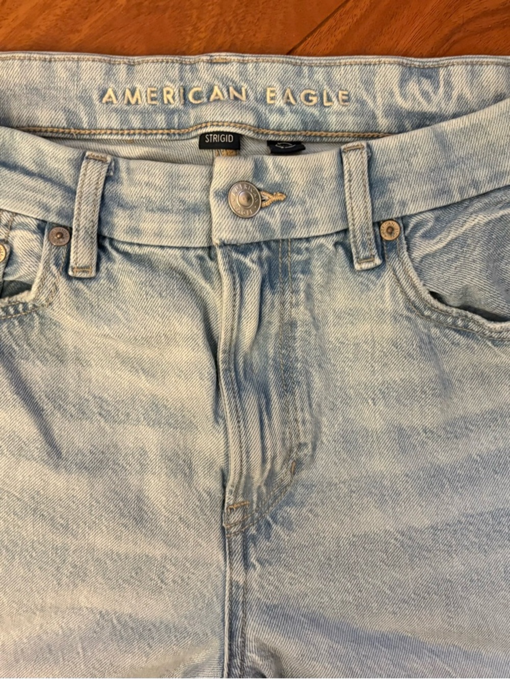 American Eagle Curvy Super High Rise Straight Light Wash Jean - Picture 3 of 9